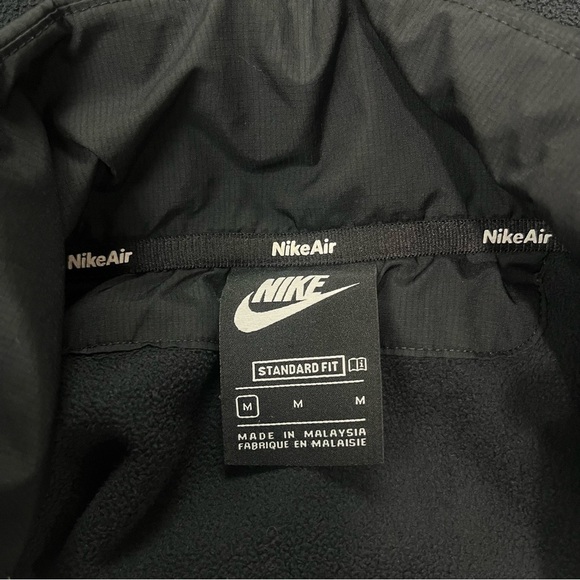Nike Boys NSW Air Reflective Winterized Jacket Black Size Medium - Picture 4 of 8